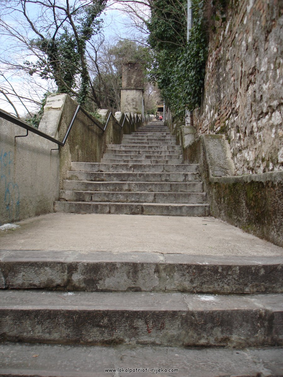 postaja 2 (1).JPG